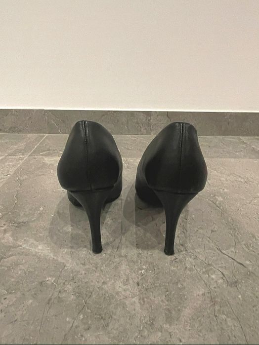 Pantofi cu toc cui mărimea 39