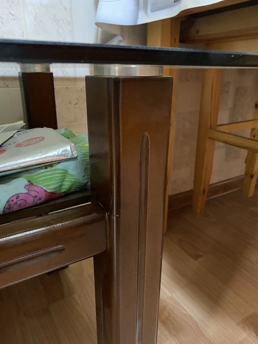 Журнальный столик