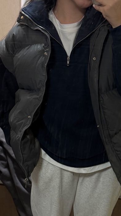 Жилеткая новая,без бирки