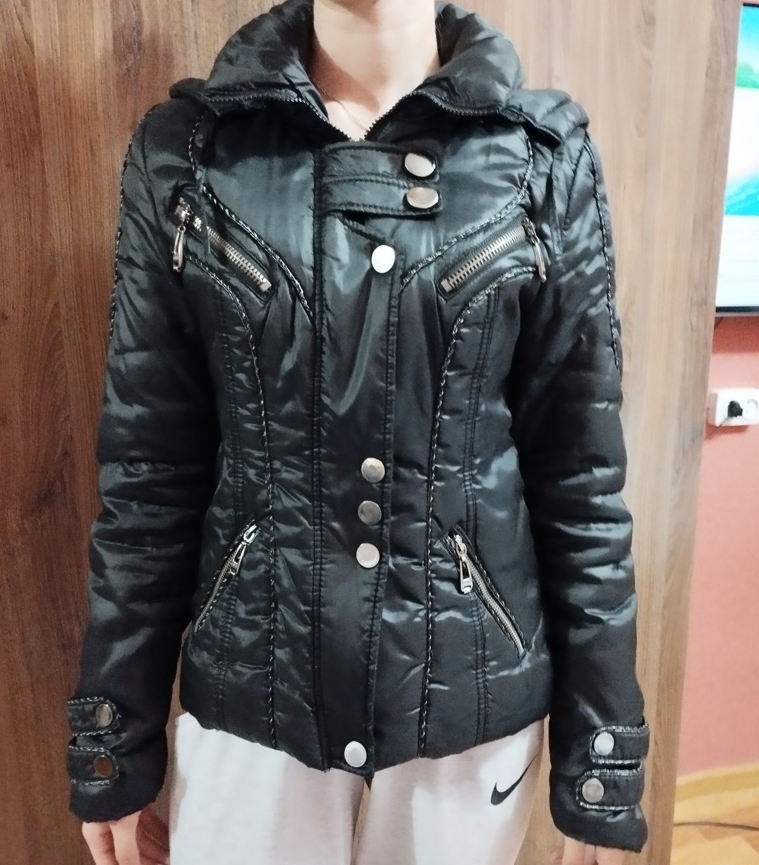 Куртка и плащ осенние (44 размер)