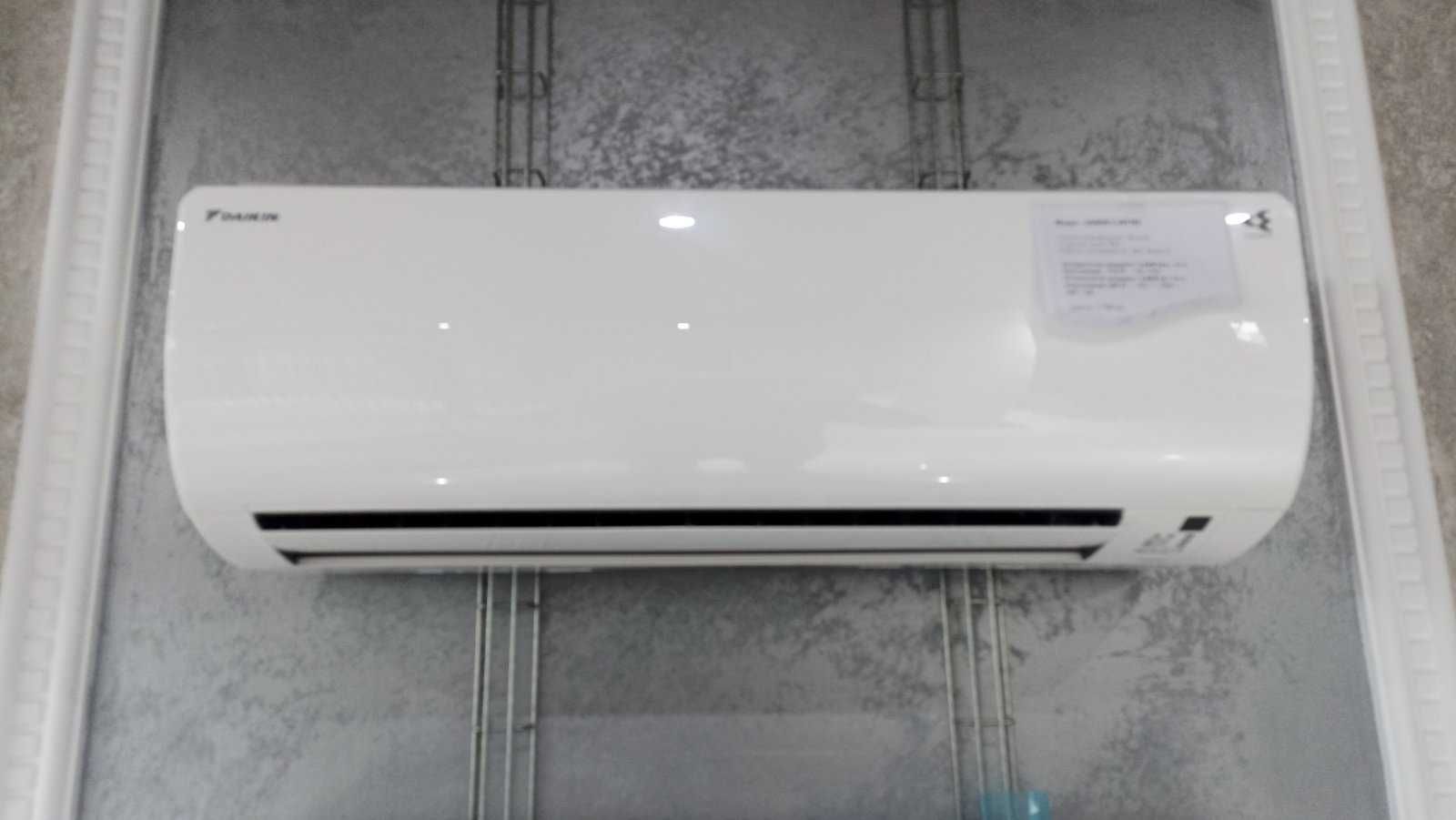 Климатик Daikin S28RVV, Инвертор, BTU 12000/14000, А+++ Нов подов