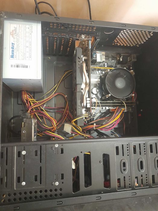 i3 8100/ssd120gb/500hard/