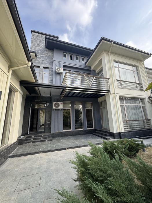 Срочно Продаётся Hl-Tech Дом.