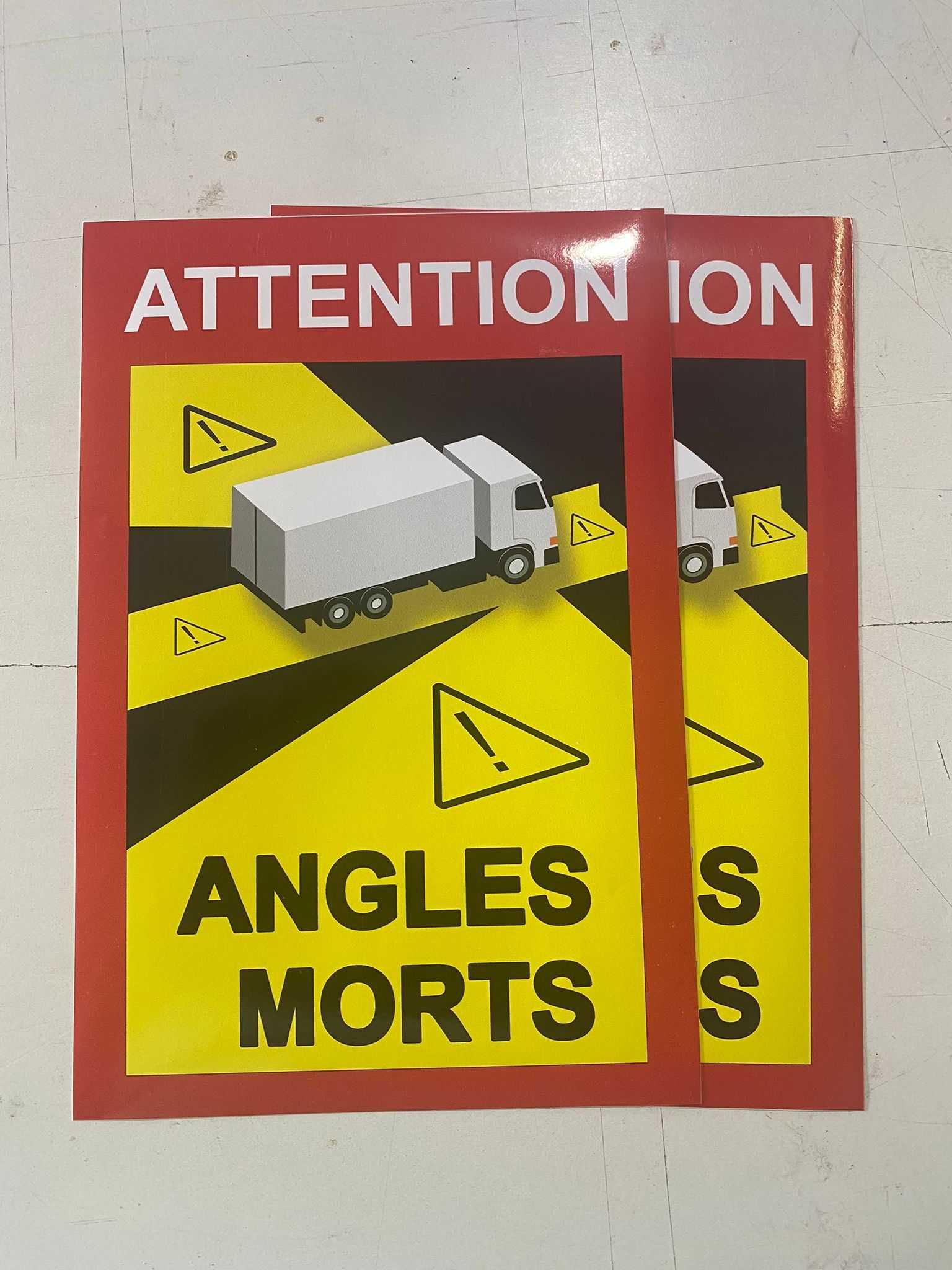 Autocolant Angles Morts Sticker Unghi Mort Franta 3,5 RON/buc