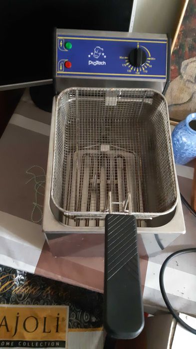 Friteuza cu ulei profesionala, ProTach