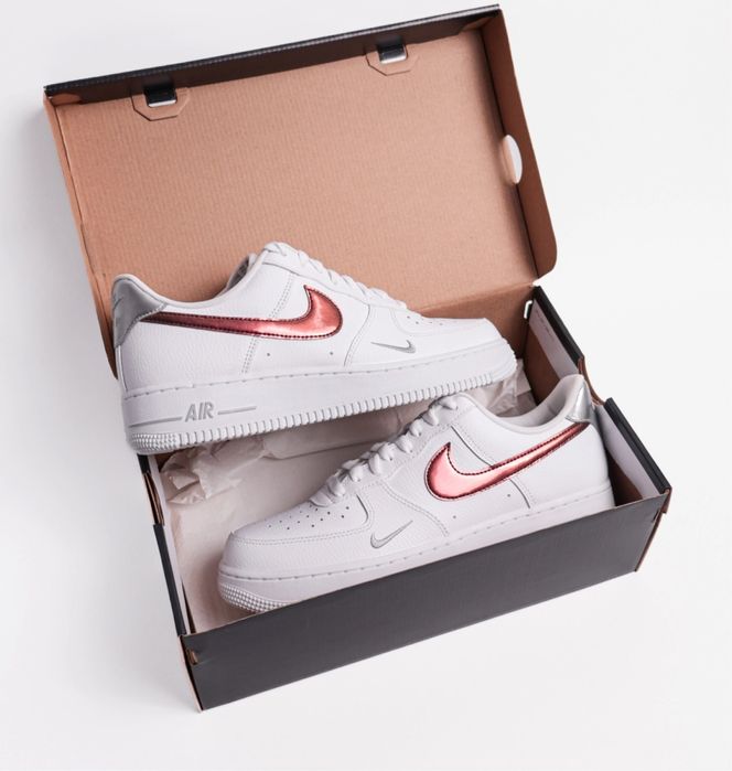 Nike Air Force 1 Low Picante Red