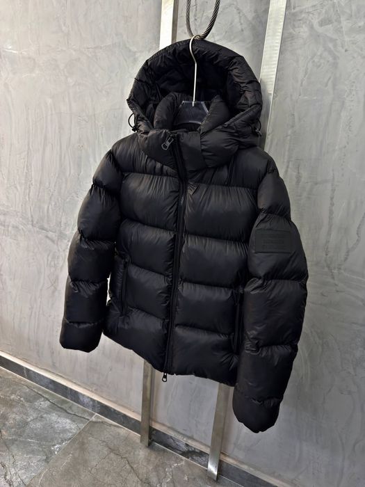 Geaca Burberry calitate Premium Husa Cadou