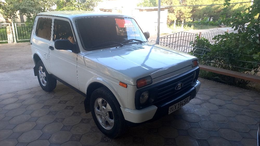 Niva Urban off road.