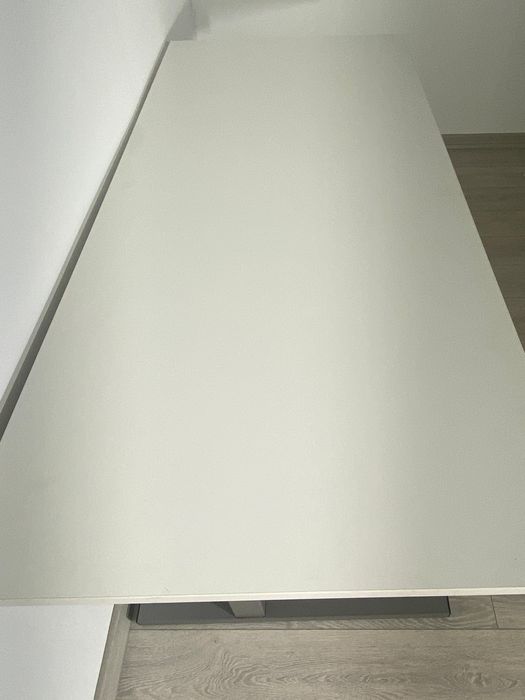 Birou 180x80 cm, Blat Alb Mat și Cadru Metalic Gri Industrial