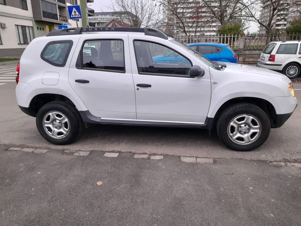 Dacia Duster 1.6 benzina 105cp (facelift) 07.2014 adus din Germania