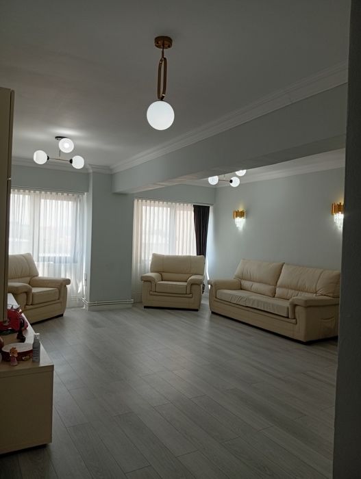 apartamente de vanzare roman