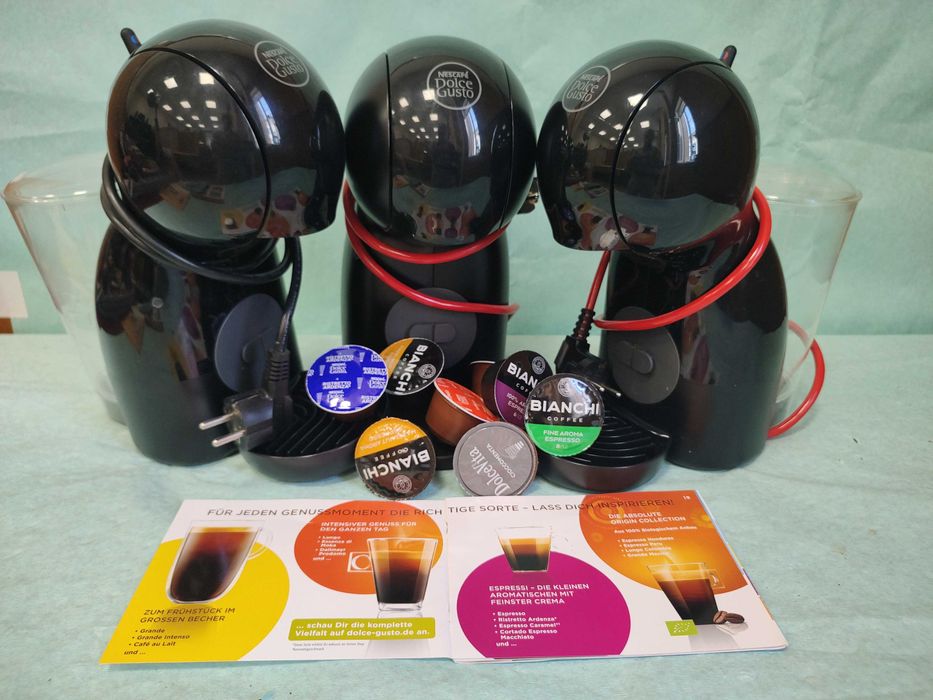 Кафемашина с гаранция 1 година NESCAFÉ® Krups Dolce Gusto Piccolo XS