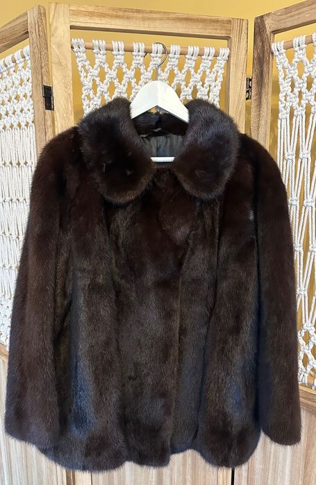 Haina dama din blana naturala nutrie