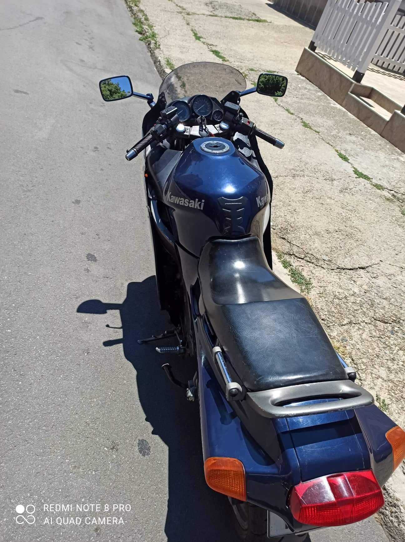 Kawasaki ZZR 1100