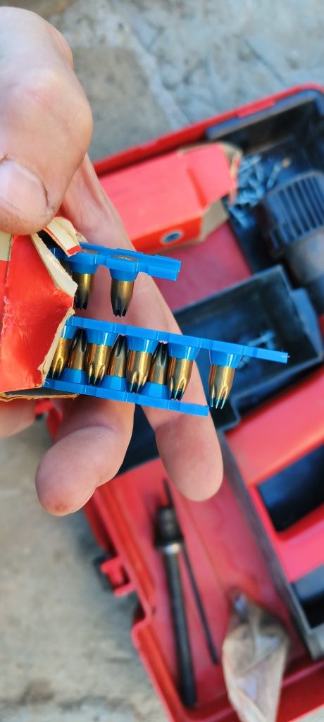 Пушка за директен монтаж Hilti DX 450