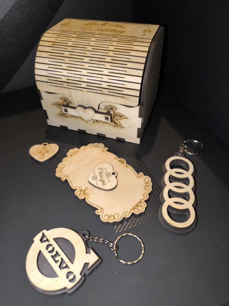Cufăr handmade pentru amintiri, cadou personalizat de nuntă sau logodn
