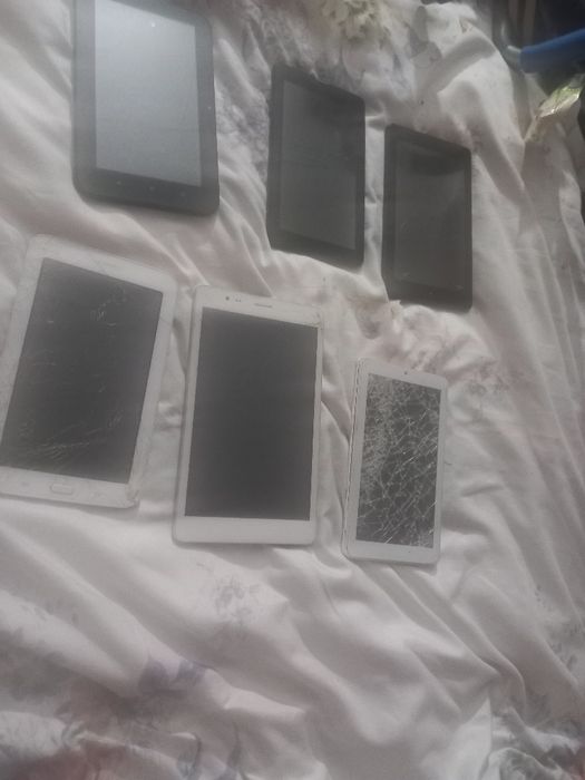 Piese tablete piese