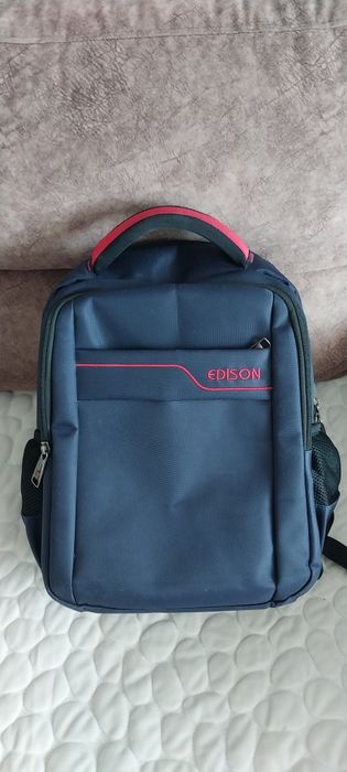 Продам школьный рюкзак