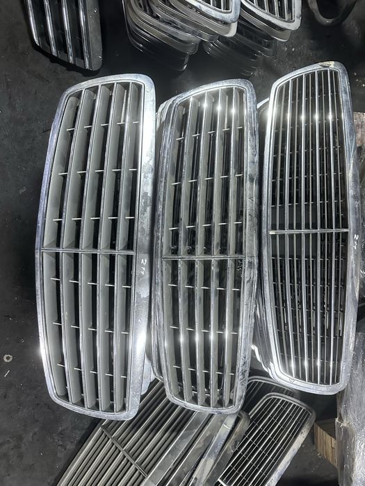 W211 решетка радиатора до рест авторазбор мерседес бу запчасть мерс