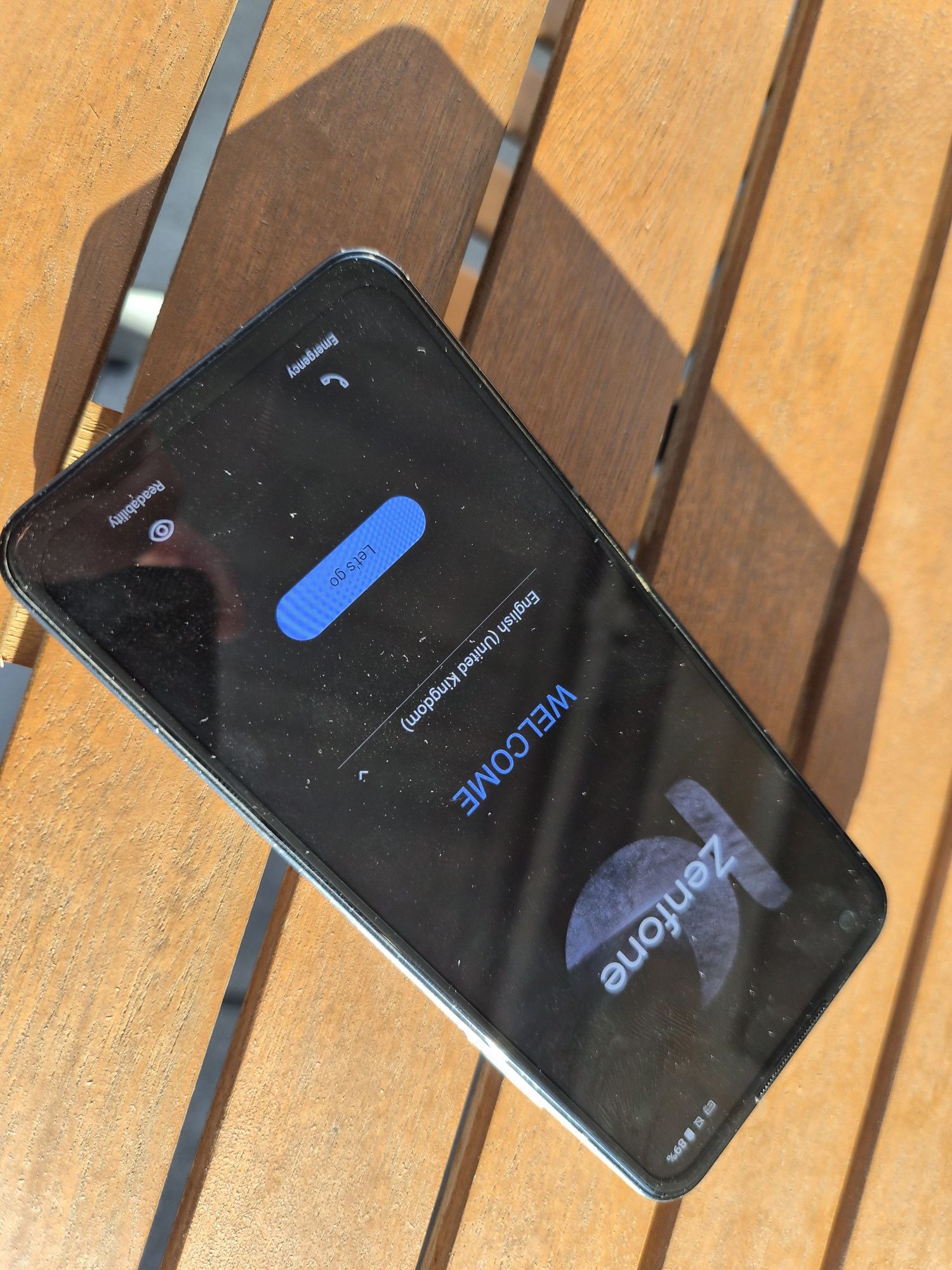 Смартфон Asus Zenfone 10
