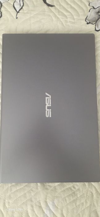 Лаптоп ASUS Vivobook X515JA Intel Core i5-1035G1  20GB RAM 2 TB SSD