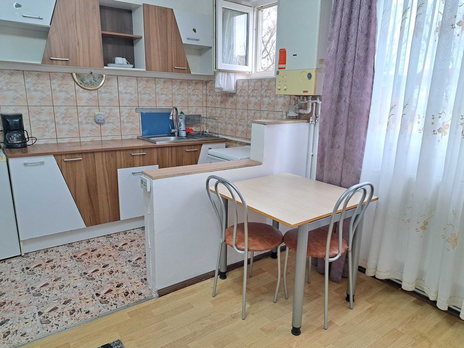 Inchiriez apartament 2 camere str Decebal et 3 – DISPONIBIL IMEDIAT