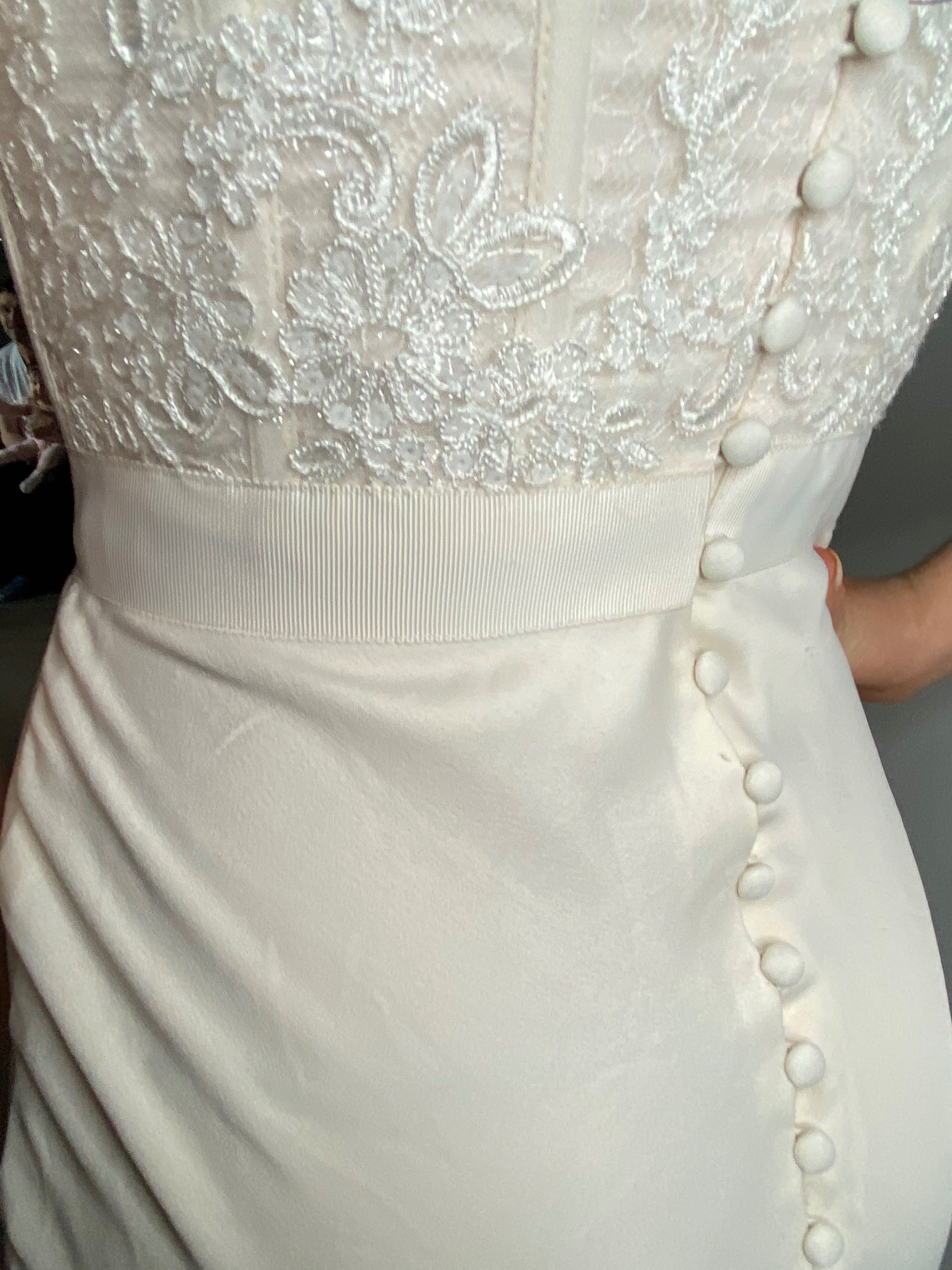 Rochie de mireasa nou nouță