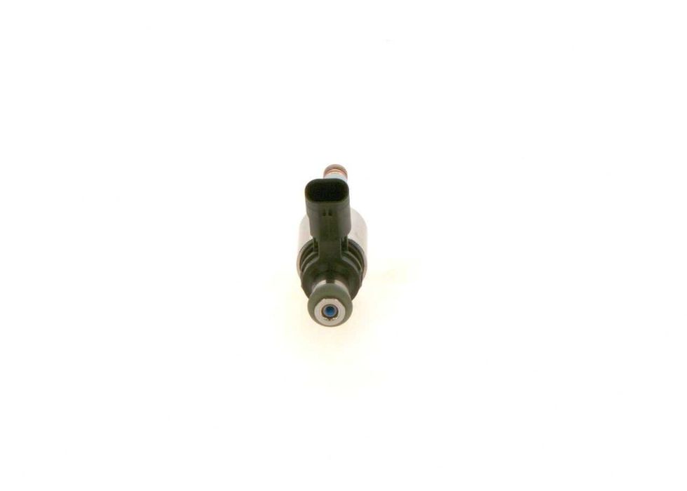 Bosch 026150001A Injector for Audi A3 A4 A5 A6 Skoda Seat VW 2.0 TFSI