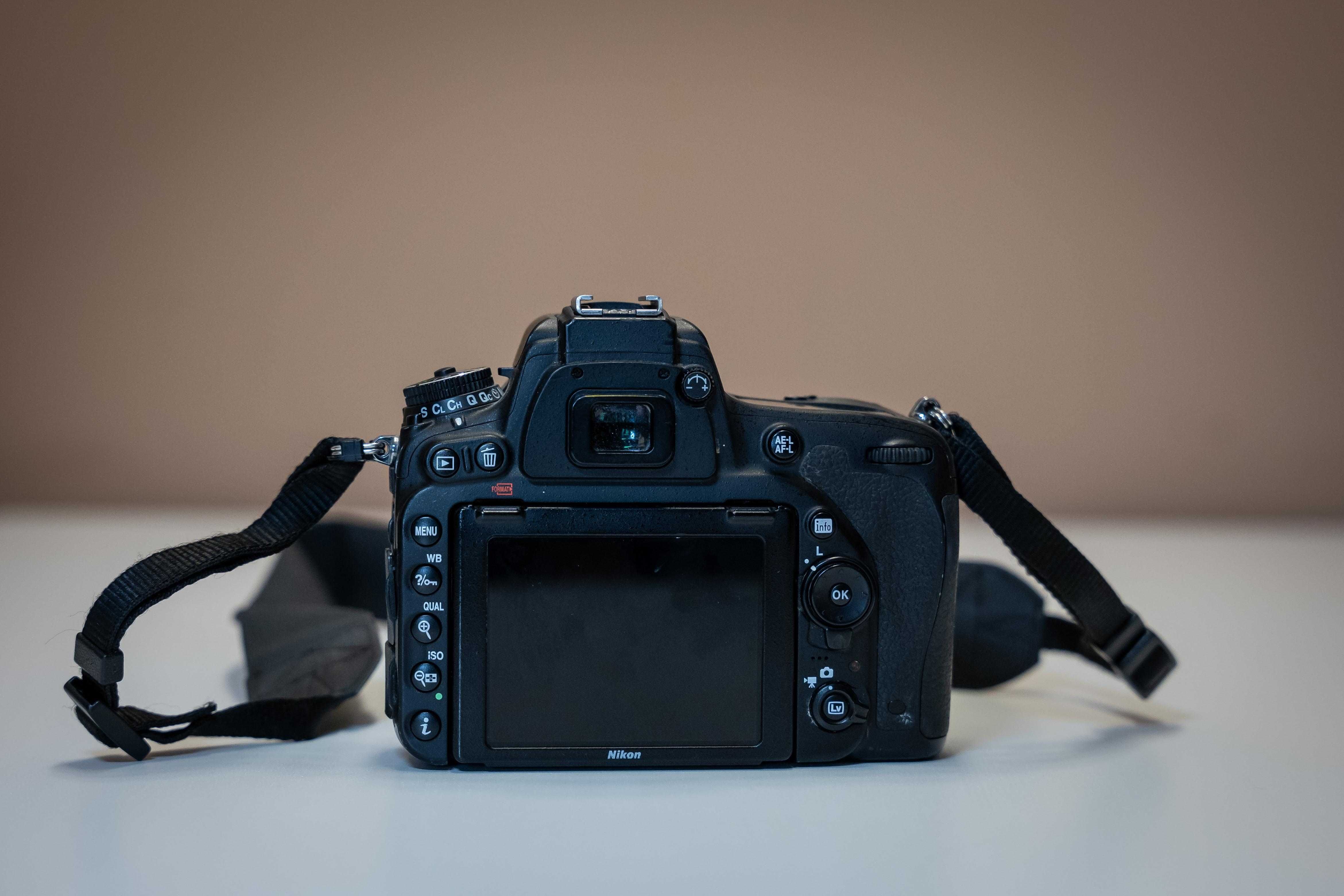 Nikon D750 + FX 50mm f1.8 + 2x Yongnou YN622N II