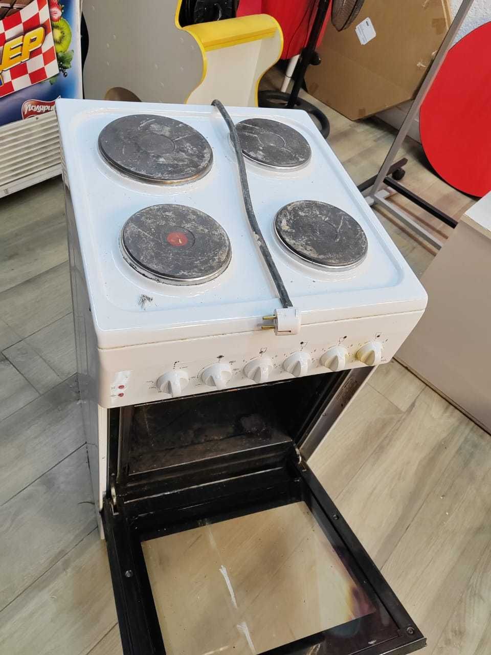 Продам электрическую плиту