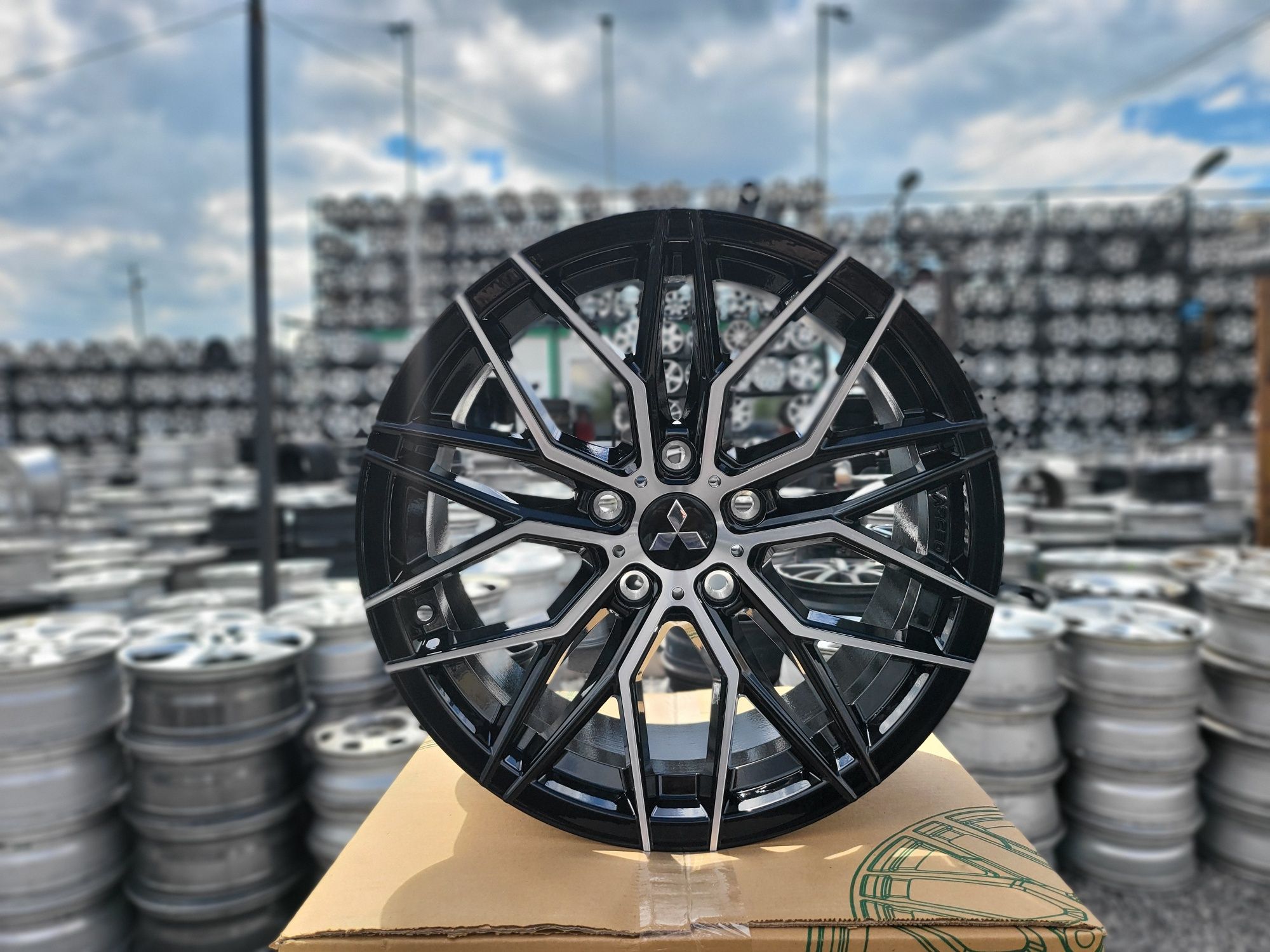 джанти Мицубиши 5х114,3 Mitsubishi  нови