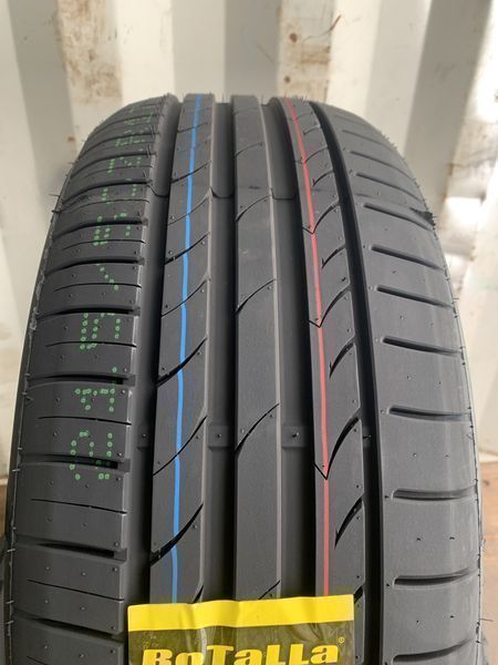 Нови летни гуми ROTALLA SETULA S-RACE RU01 215/50R17 95W XL НОВ DOT