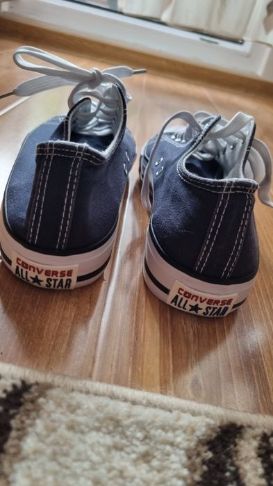 Tenişi Converse 41