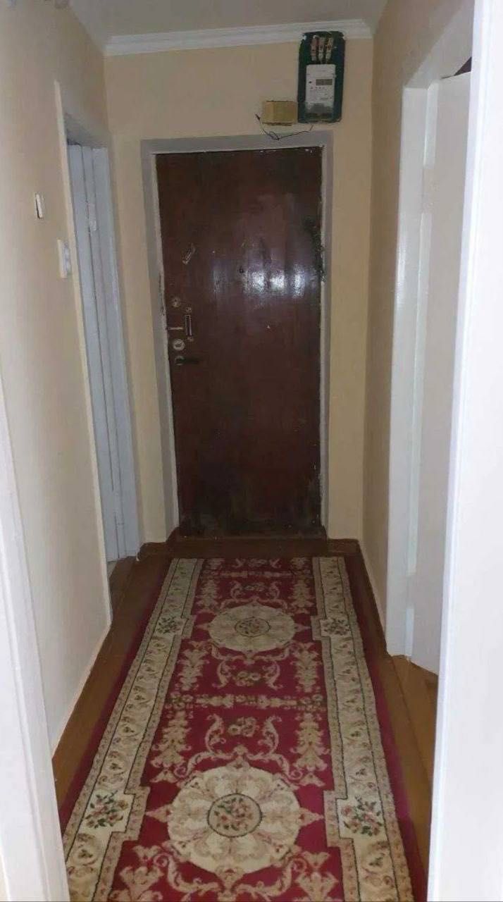 3/2/2 uy sotiladi. 2x6 balkon. Toshturmada