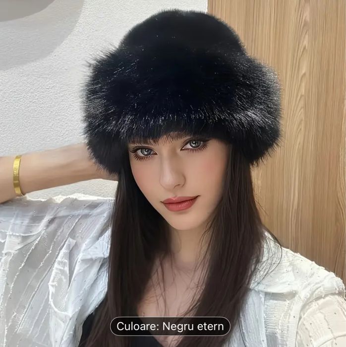 Vand Caciuli  femei noi