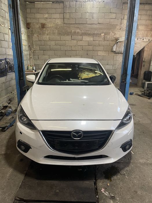 Dezmembrez mazda 3 2014 2012-2015 2.2 sh01