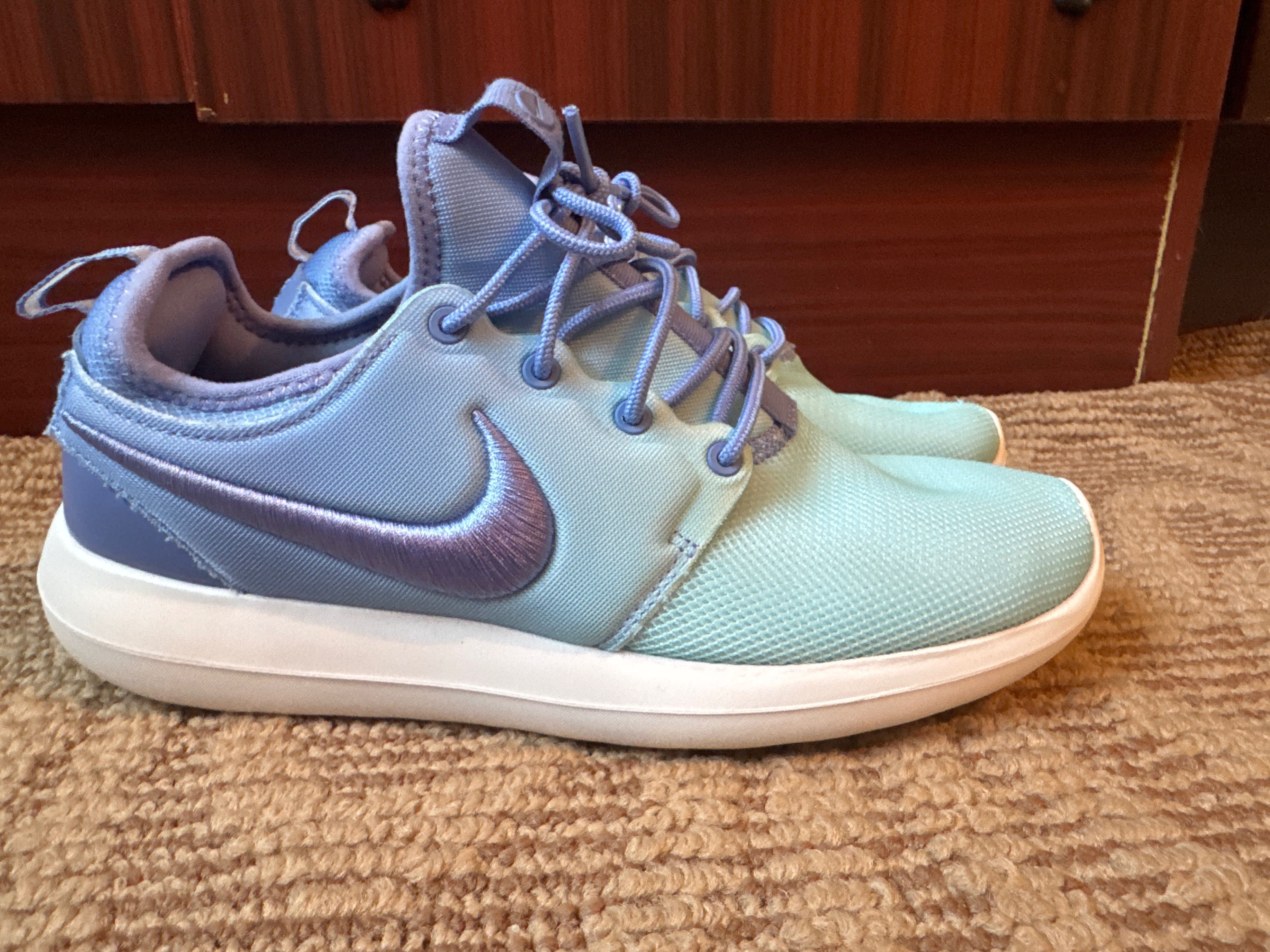 Дамски маратонки NIKE W ROSHE TWO BR 40 сини
