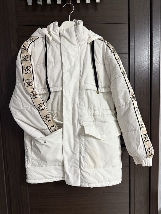 Зимно яке Guess размер С