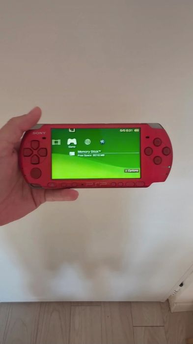 Sony PSP 3000, Modat, 550 de jocuri, 9 in 1