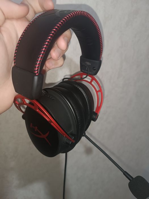 Hyperx cloud alpha в идеальном состоянии