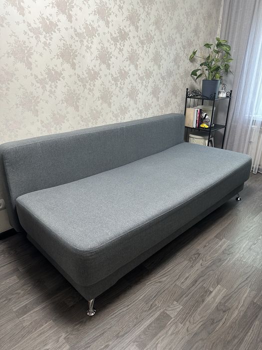 Диван в отличном состоянии