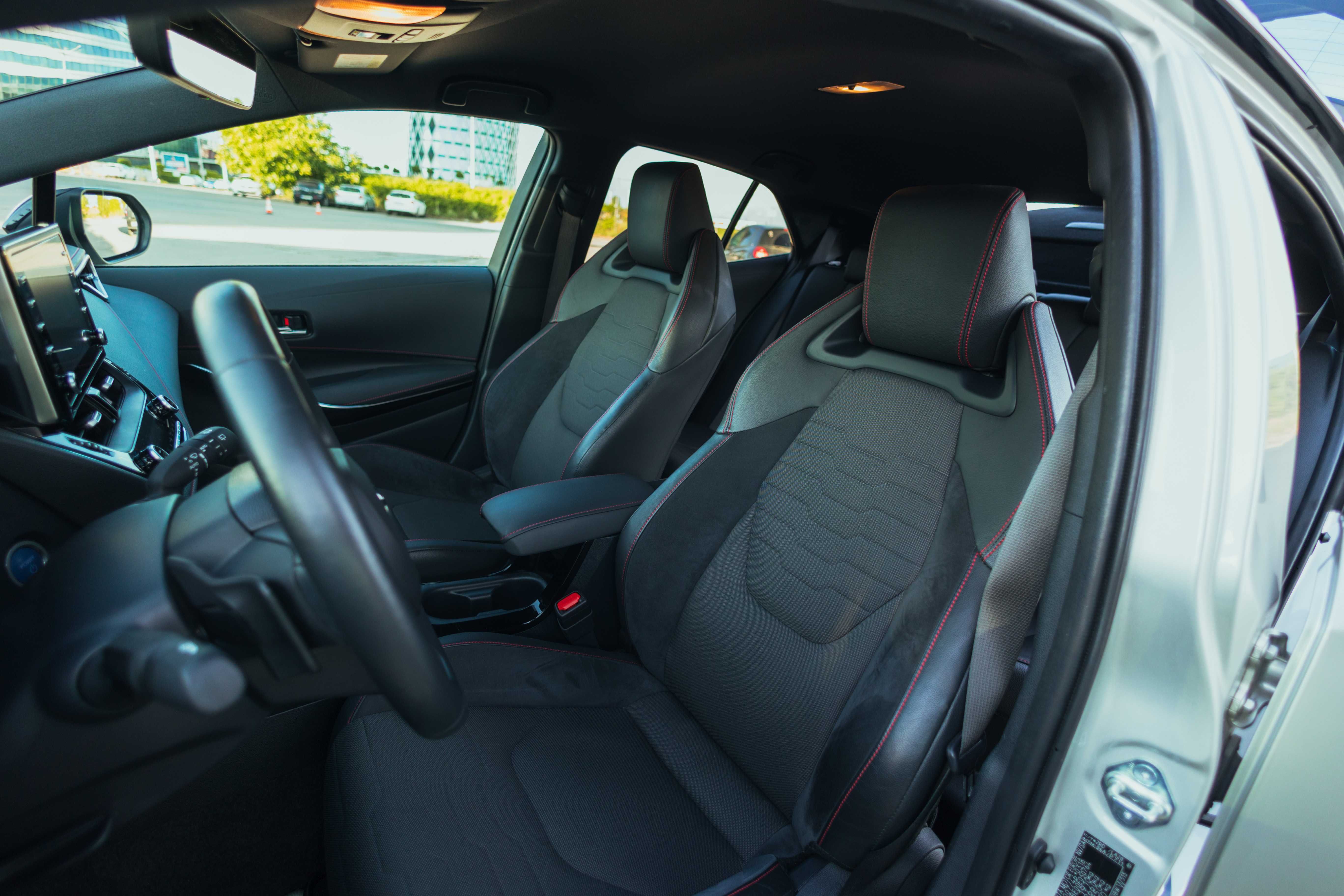 2020 Toyota Corolla 2.0 Hybrid