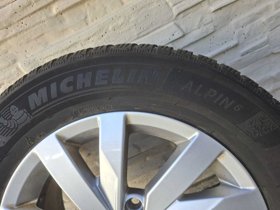 Jante VW.cu anvelope 215 65 16 Michelin iarna