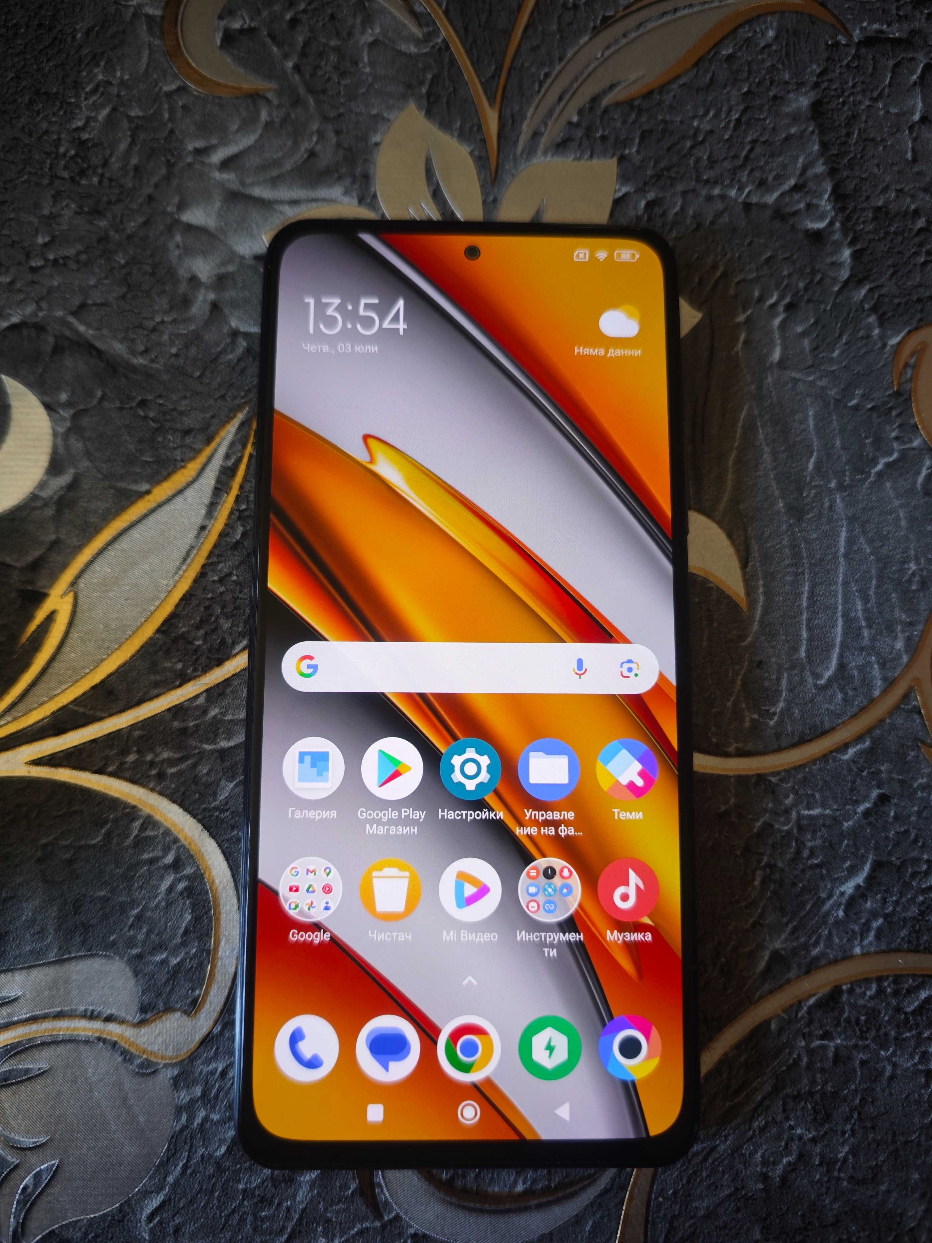 Продавам Xiaomi Poco f3