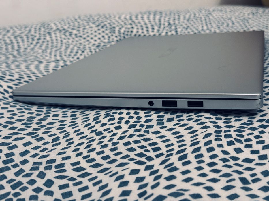 Laptop Huawei MateBook D14
