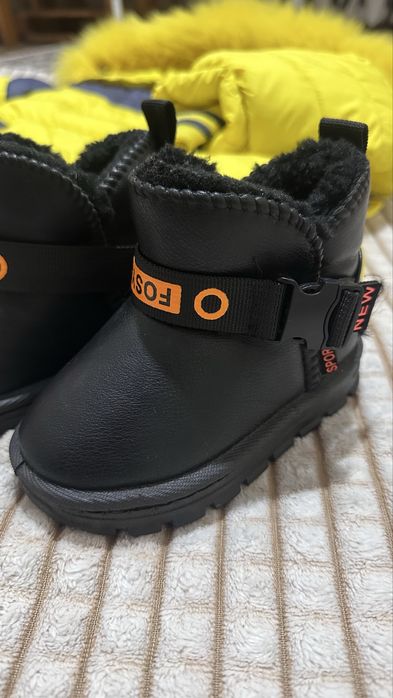 Комбинезон привозной на 1-2 года