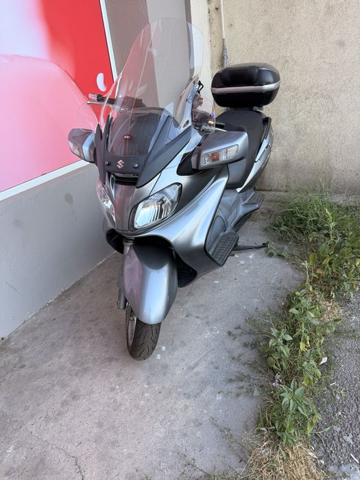 Suzuki burgman 650 executive