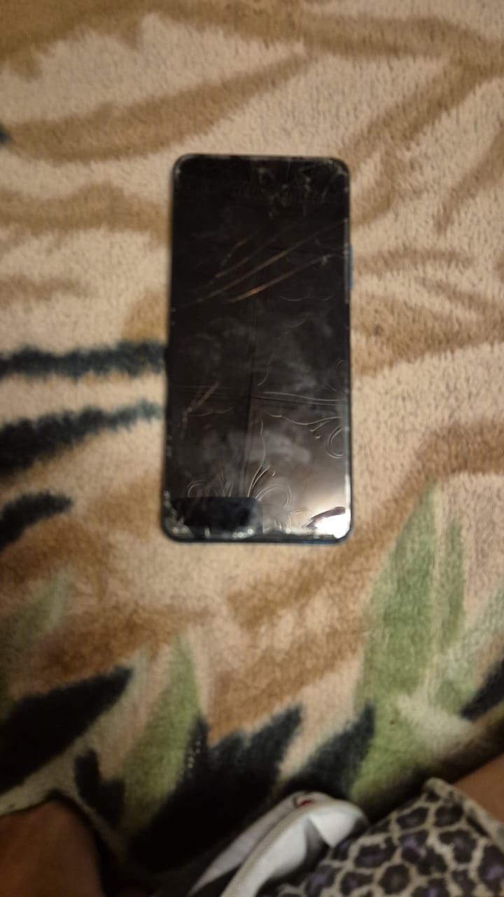Продается Huawei p smart 128 gb