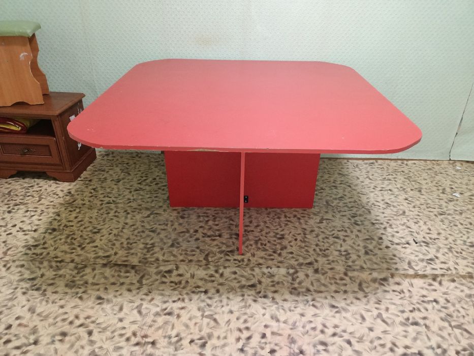 Продам стол на 12 человек