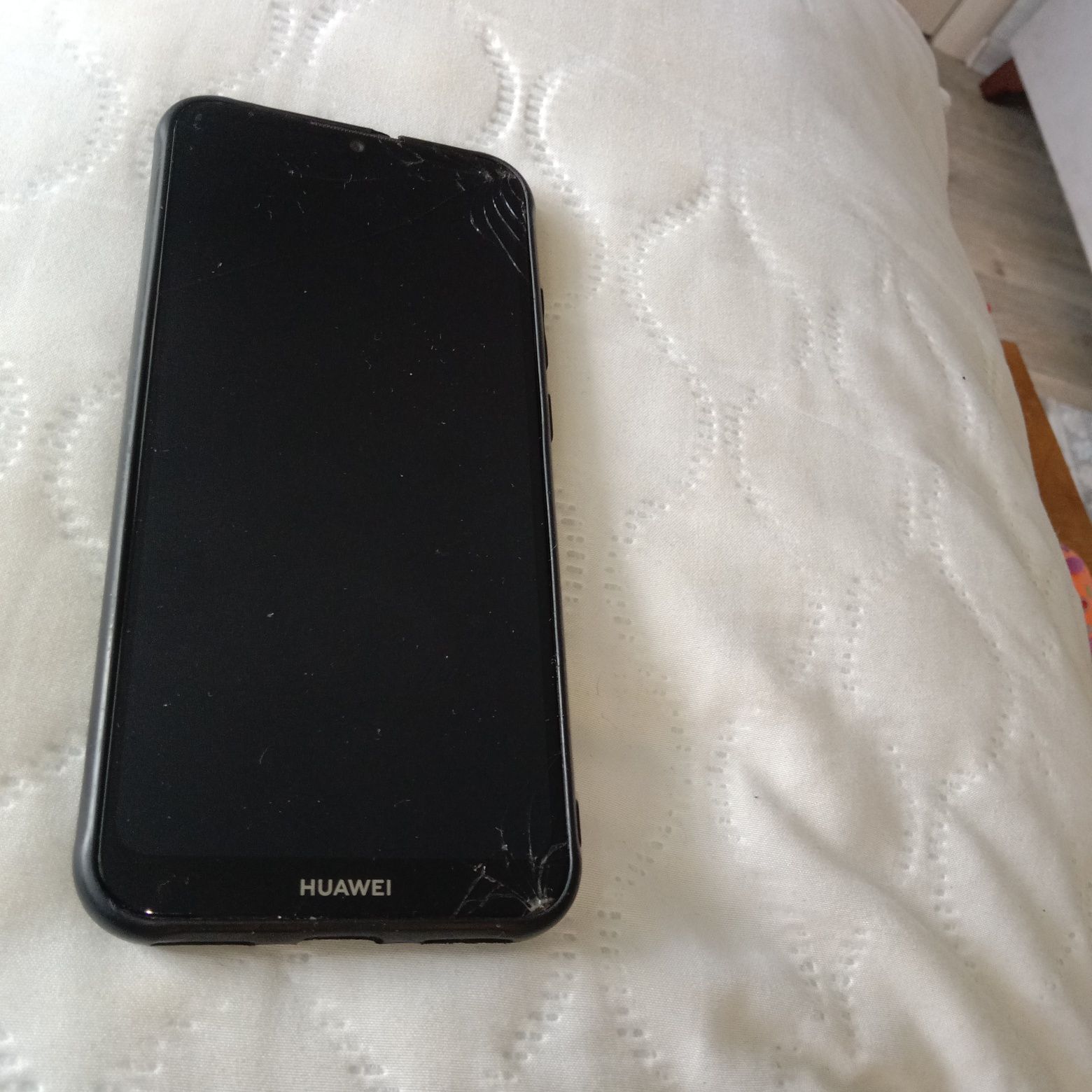Honor Y8 android 8 /32